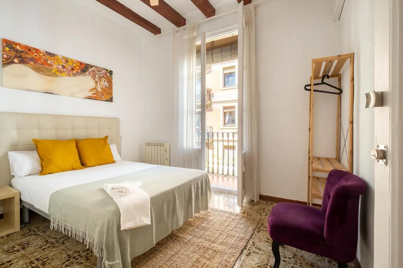 ברצלונה Centric Apartment Gaudi ספרד